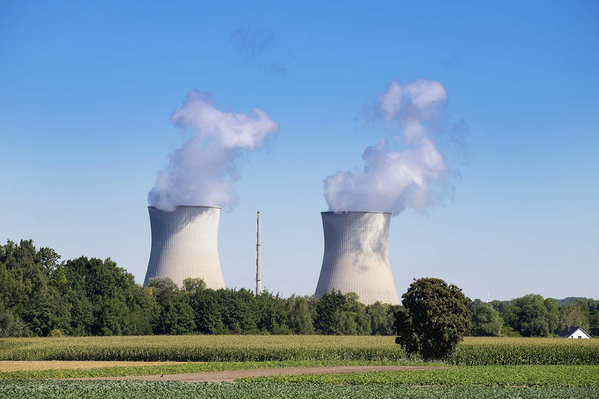 Grève chez EDF : la production d'électricité a chuté, l'équivalent de 4 réacteurs nucléaires à l'arrêt