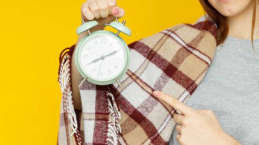 Cette simple "règle des 30 minutes" peut faire baisser votre facture de chauffage (et tout le monde l'ignore)